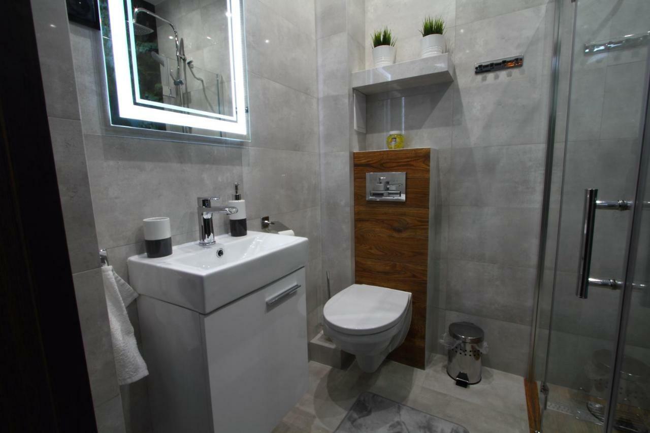 Apartmán Apartament H&P Gold Varšava Exteriér fotografie